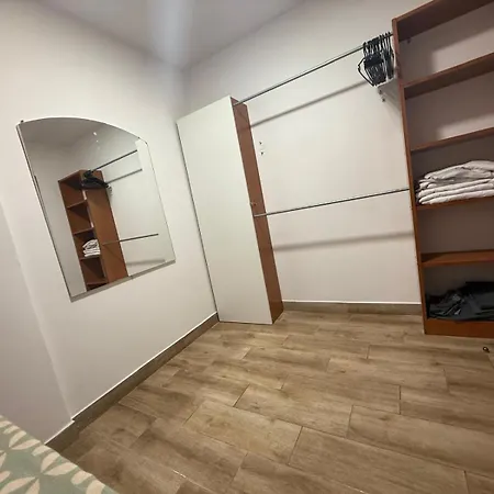 Lägenhet Piso Centrico Pobra Do Caraminal