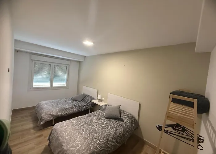 Piso Centrico Pobra Do Caraminal