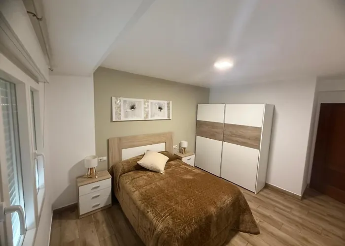 Piso Centrico Pobra Do Caraminal